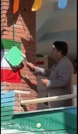 سال تحصیلی جدید، به یاد آموزگاران و دانش آموزان شهید میناب، در باغستان آغاز شد.